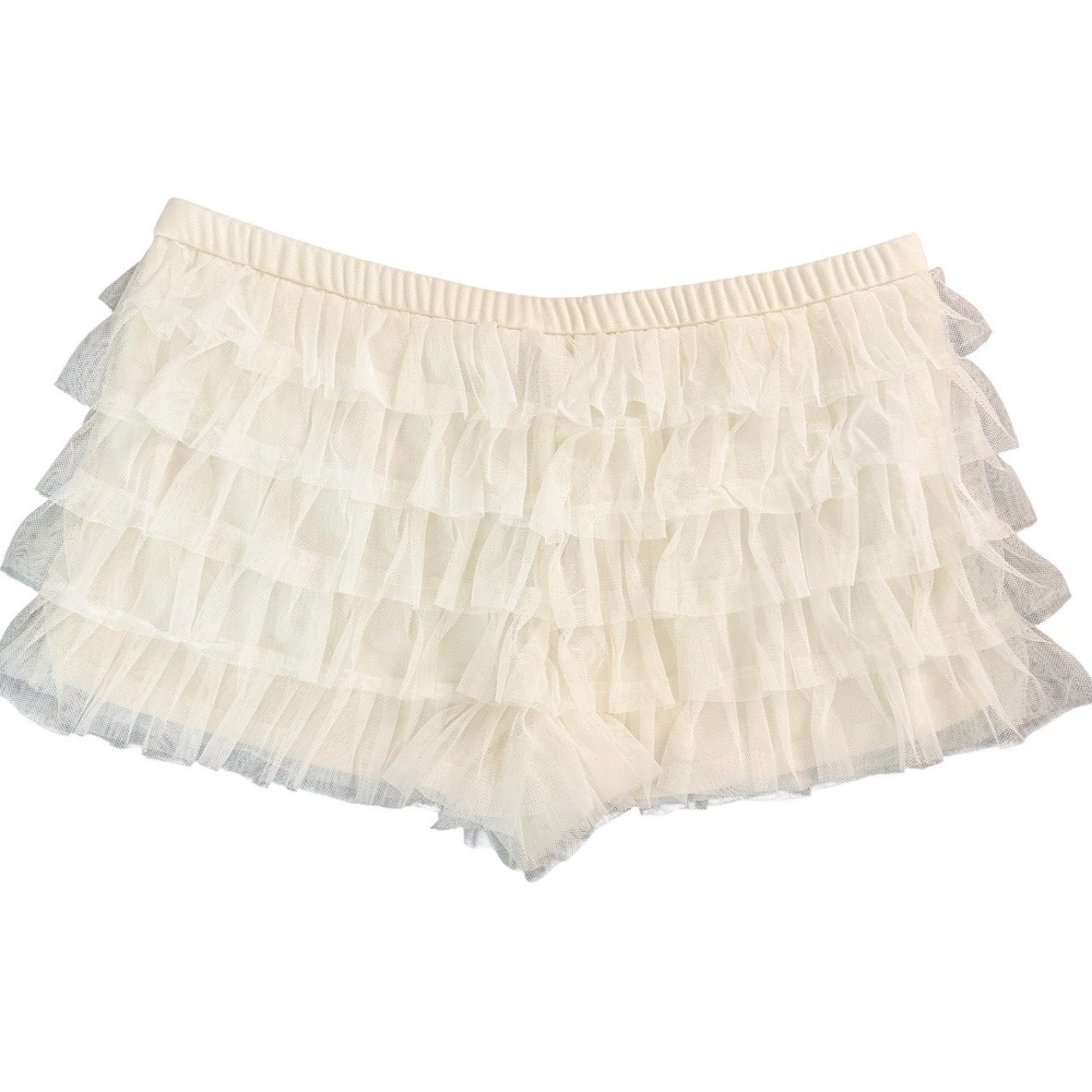 Wild Fable ruffled shorts - Cream - Sz Medium - NWT